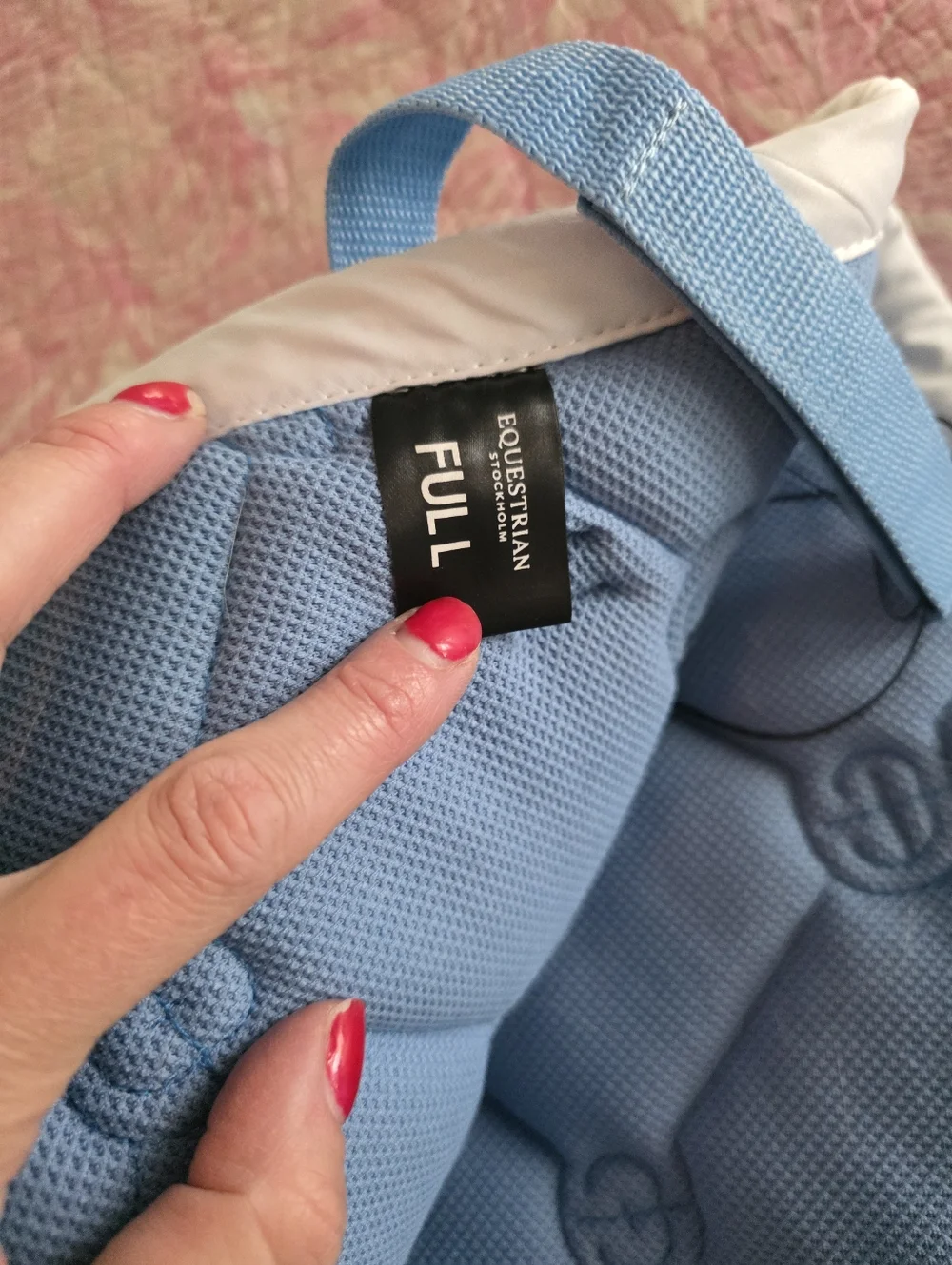 Equestrian Stockholm Blue Saddle Pad and Ear Bonnet Set- Jump FULL like New! - Picture 5 of 6